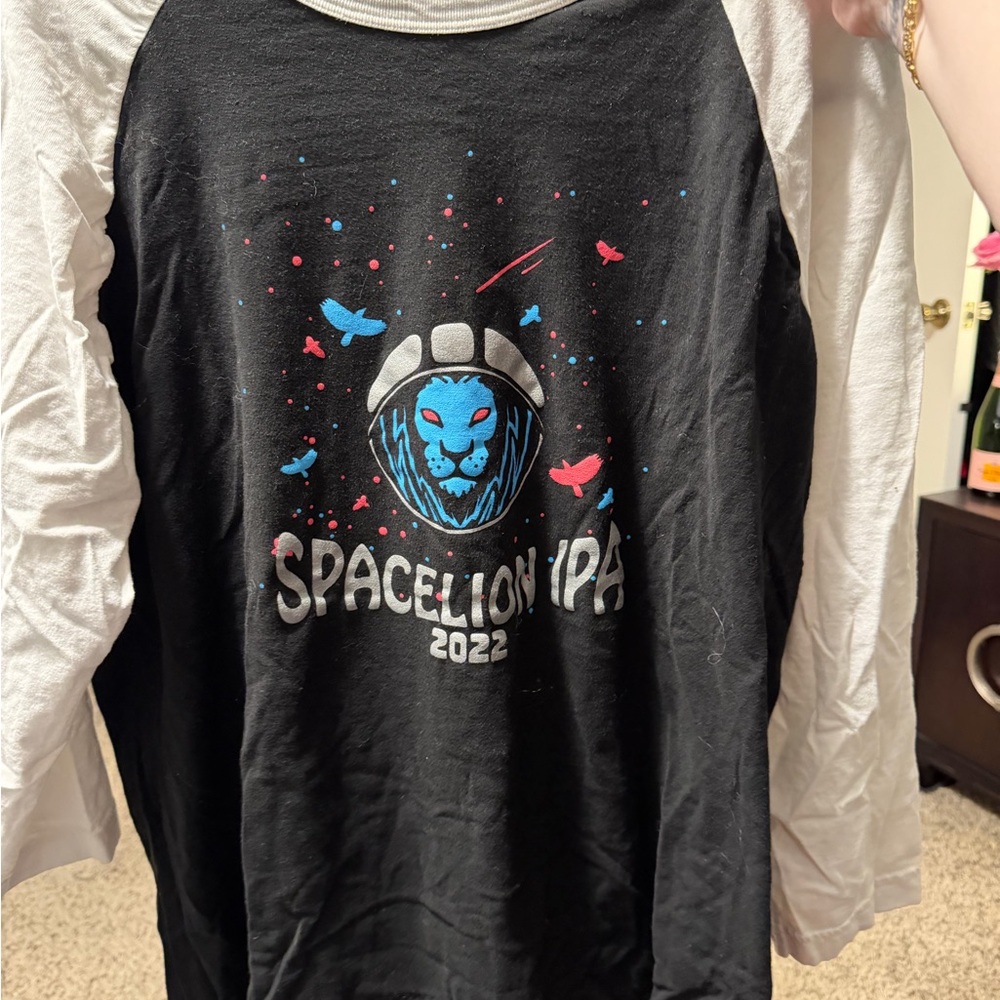 Space Lion IPA 2022 Raglan Shirt - Black and White